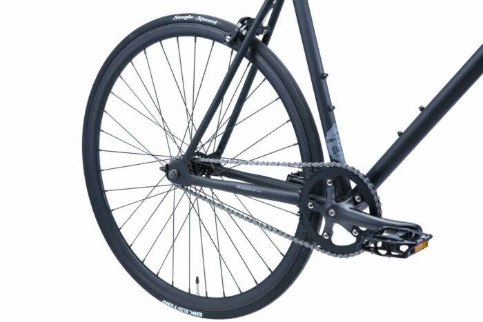 BI 700 SS 02 BKGY 6 scaled