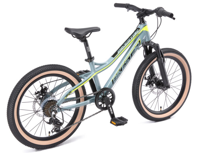 BI 20 MB J1 GYWW achter