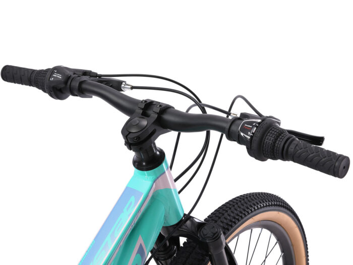 BI 24 MB J1 LBWE stuur