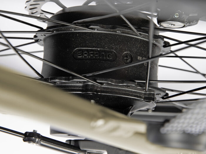 Villette Amant Automatic Greige motor web