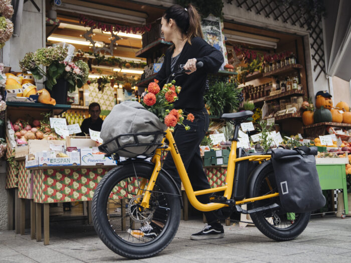 8015244200460 Uco Steel sfeer geel