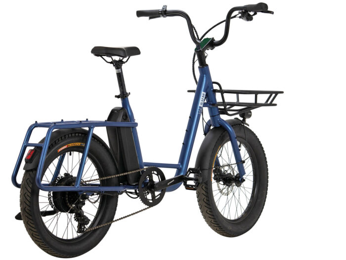 8015244200538 Uco Plus schuin achter blauw