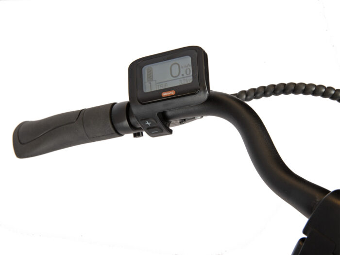 8721082621328 Villette Amant rood display