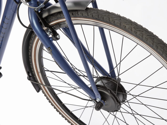 8721082621502 Transporter BG donkerblauw motor