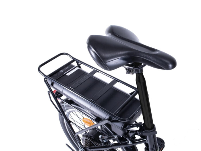 8721082621526 Pliage zwart zadel