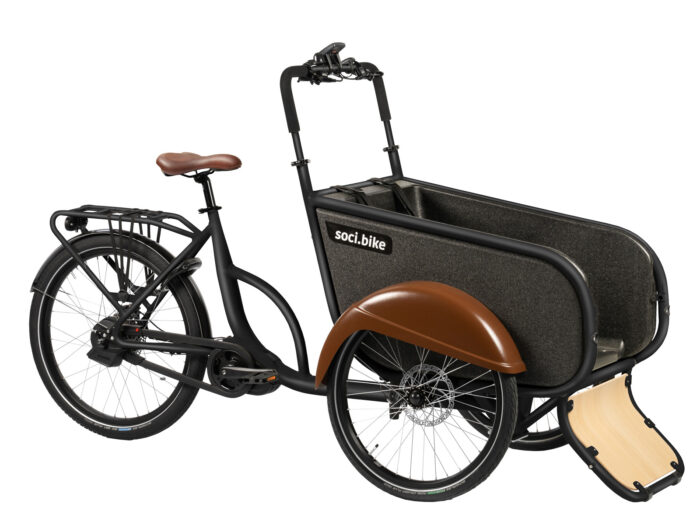 Compact zwart schuin voor klep open