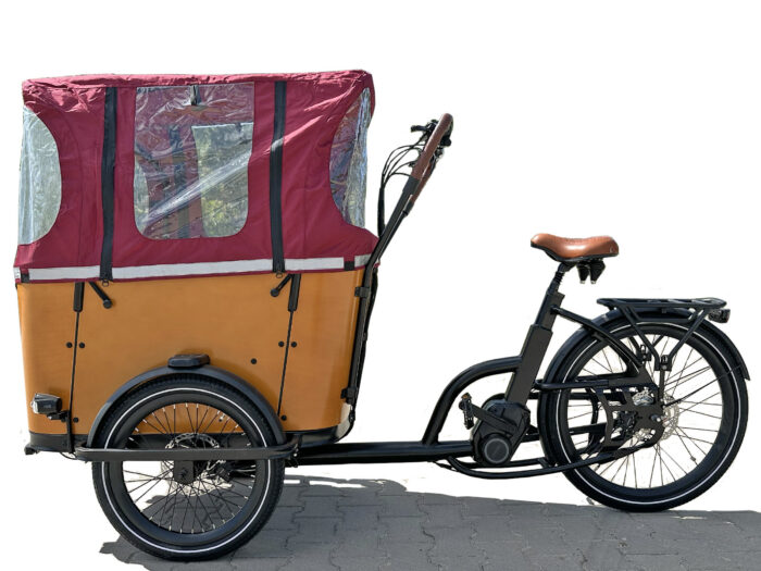 Arkona MC links met huif