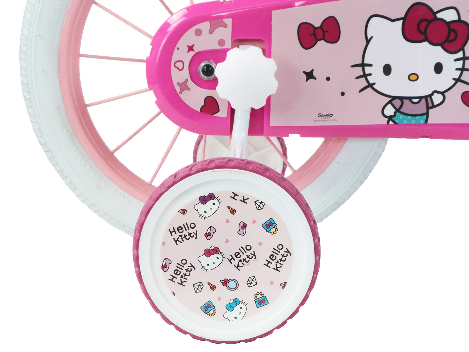 14 Hello Kitty 2295 Foto1 DG