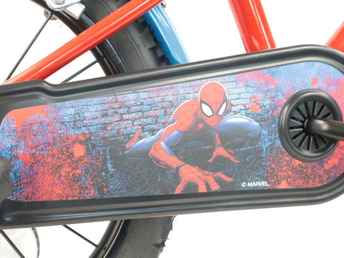 16 Spider Man 2416 Foto4 DG